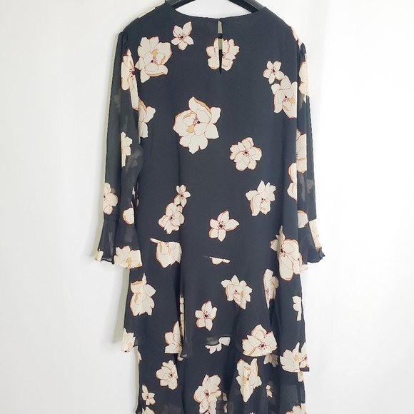 Floral Tiered Sheer Bell-Sleeved Cottagecore Dress - Picture 2 of 7